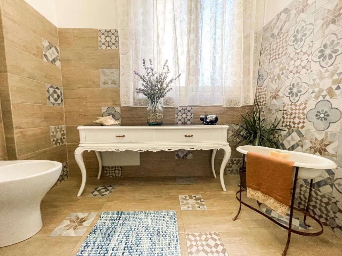 Al Politeama Rooms B&B Palermo Dış mekan fotoğraf
